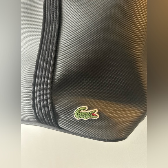 Sturdy Lacoste shoulder bag / tote - Picture 2 of 16